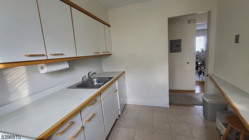 Mountain Club - Residential Lease