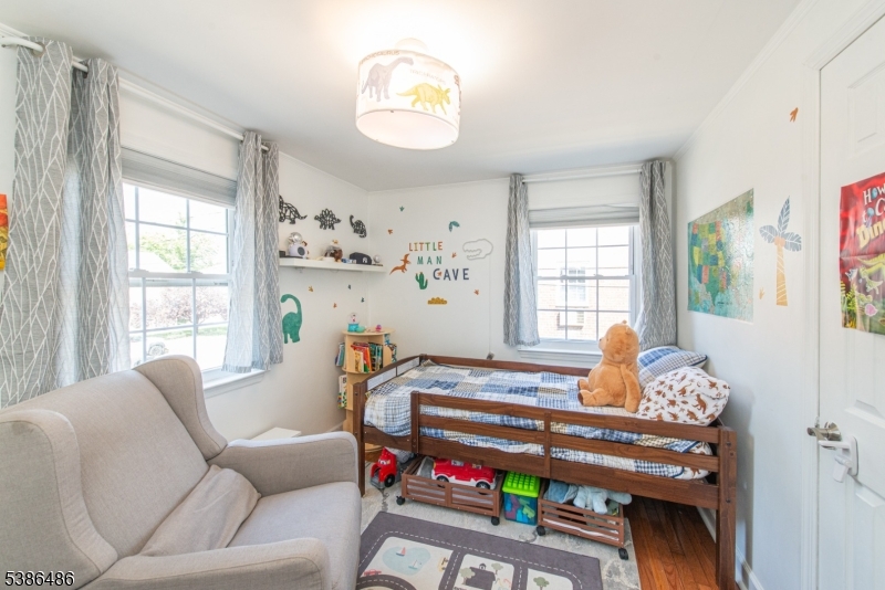 Rutherford Manor - Residential