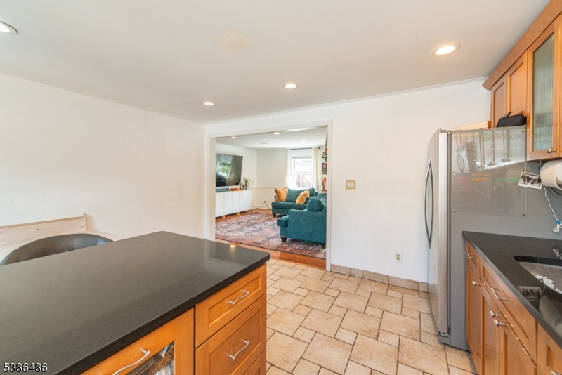 Rutherford Manor - Residential