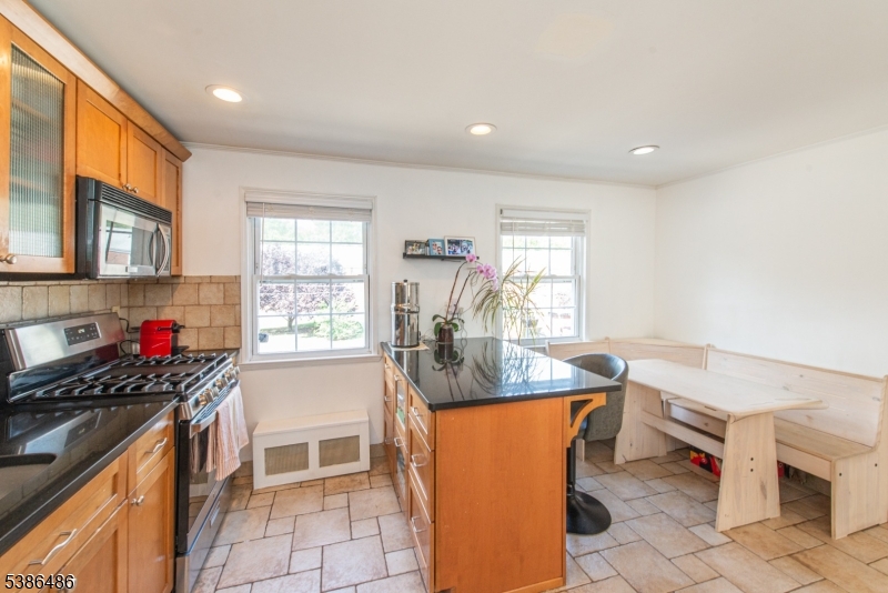 Rutherford Manor - Residential