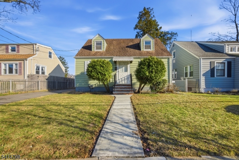 EAST END - Residential