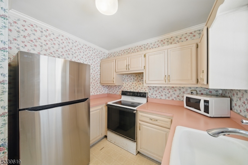 Stockholm Lake - Residential