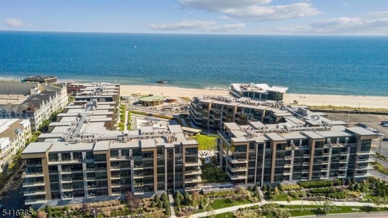 The Loft At Pier Village - Residential Lease