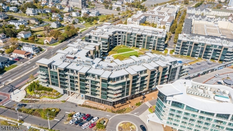 The Loft At Pier Village - Residential Lease