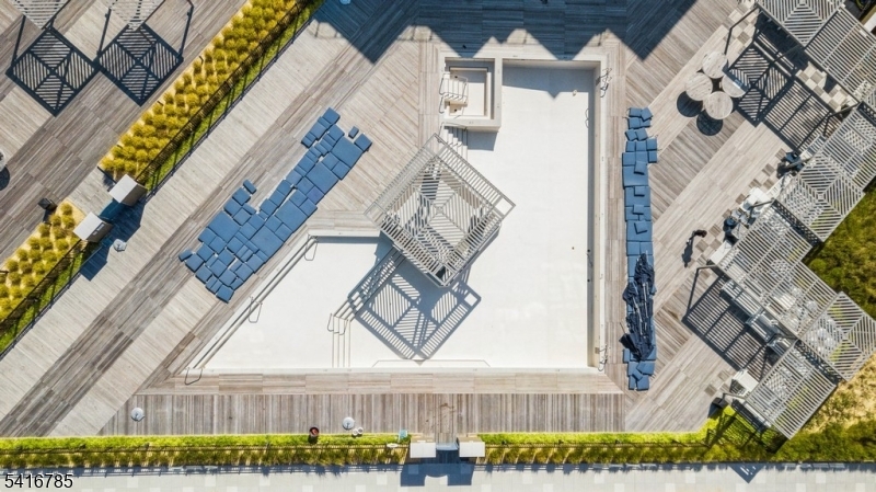 The Loft At Pier Village - Residential Lease