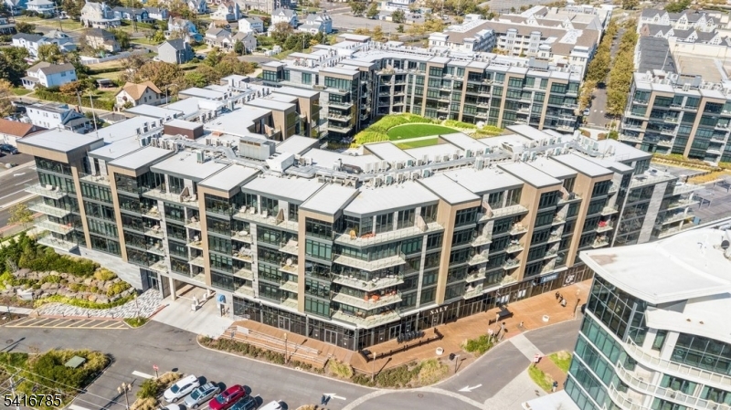 The Loft At Pier Village - Residential Lease