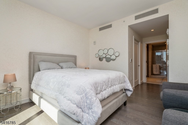 The Loft At Pier Village - Residential Lease