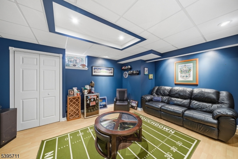 Oak Ridge - Residential