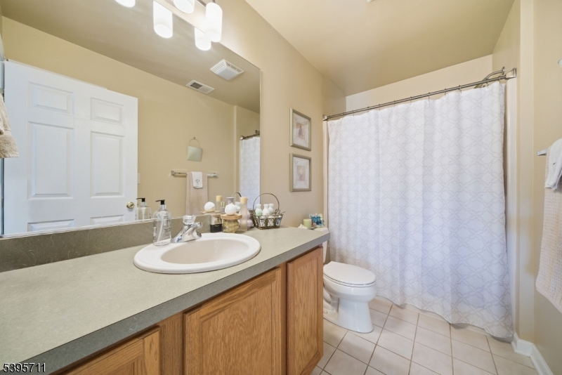 Oak Ridge - Residential