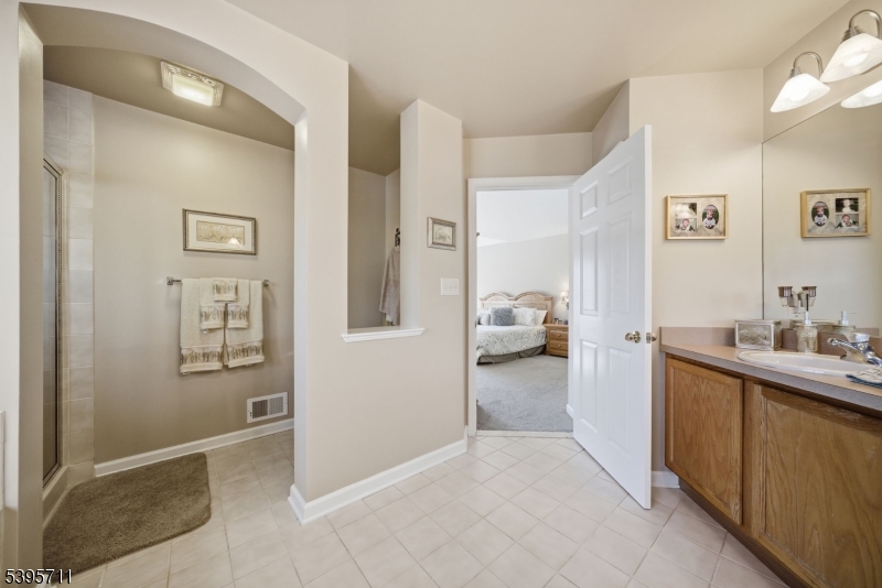 Oak Ridge - Residential