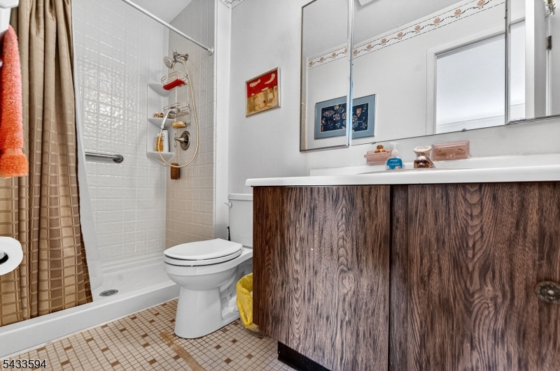 Brookside Square - Residential