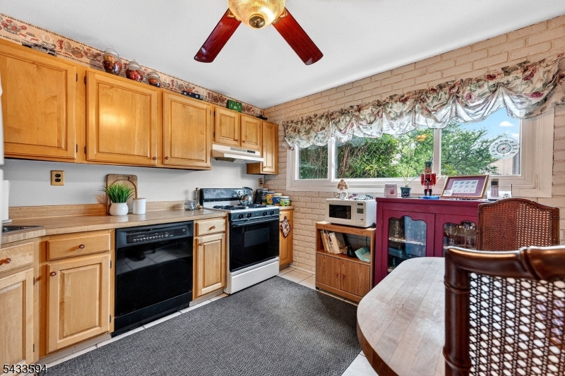 Brookside Square - Residential