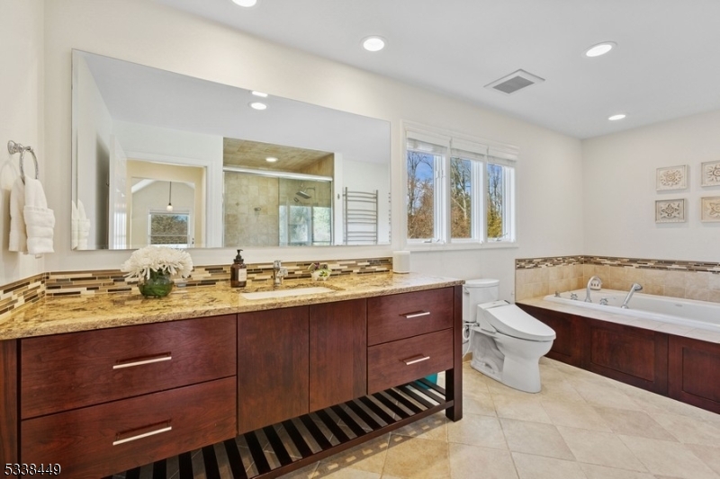 Rolling Hill - Residential