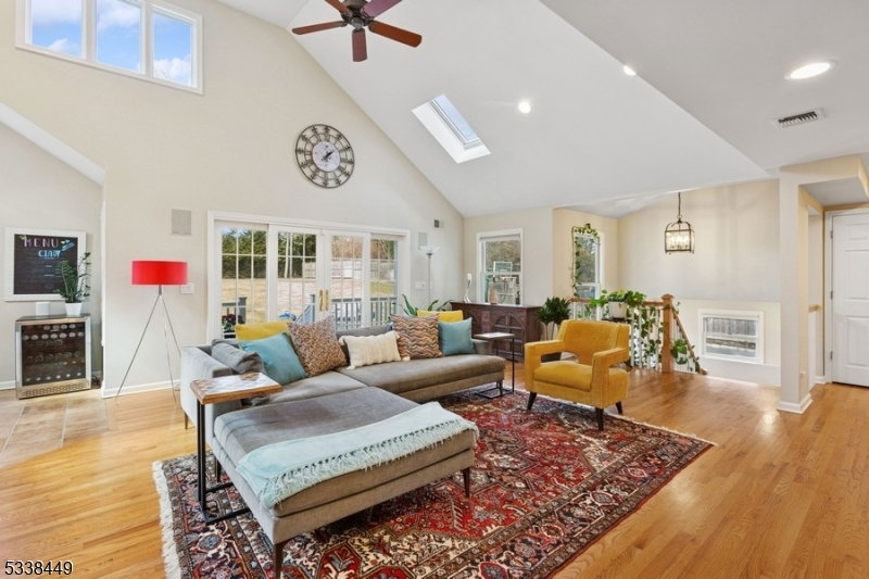 Rolling Hill - Residential