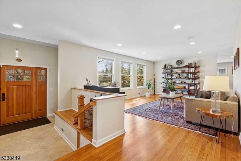 Rolling Hill - Residential