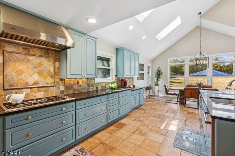 Rolling Hill - Residential