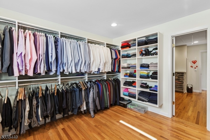 Rolling Hill - Residential