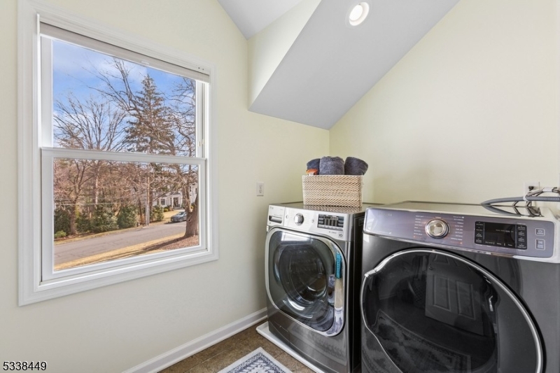 Rolling Hill - Residential