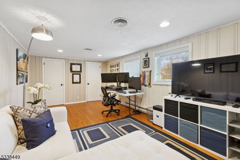 Rolling Hill - Residential