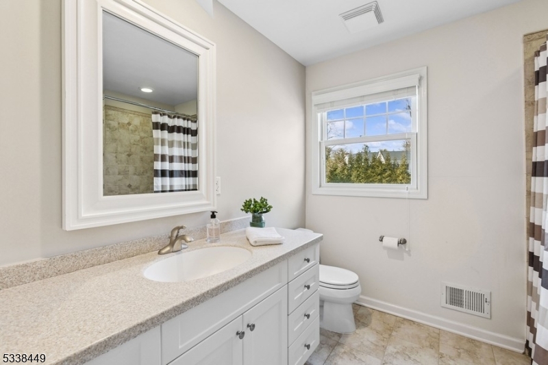 Rolling Hill - Residential