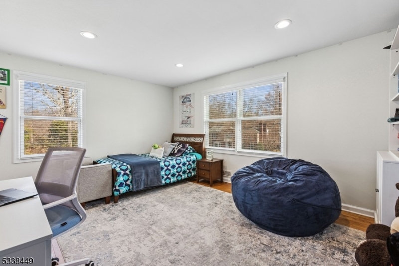 Rolling Hill - Residential