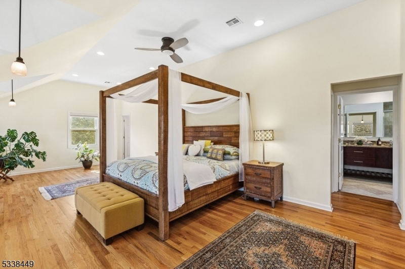 Rolling Hill - Residential