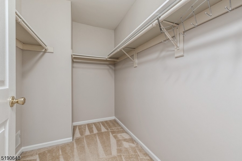 MAPLE WOODS - Residential Lease