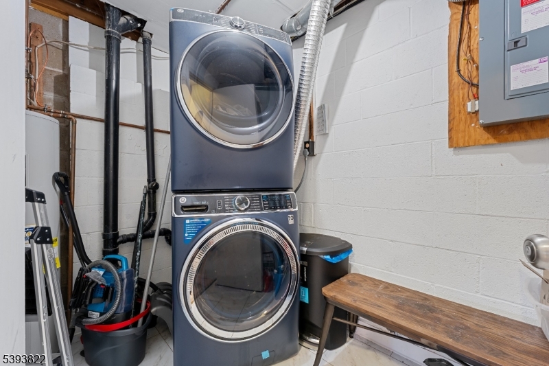 Huntington Park - Residential