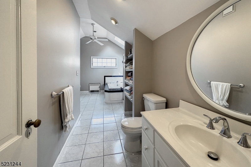 Burnet Hill - Residential