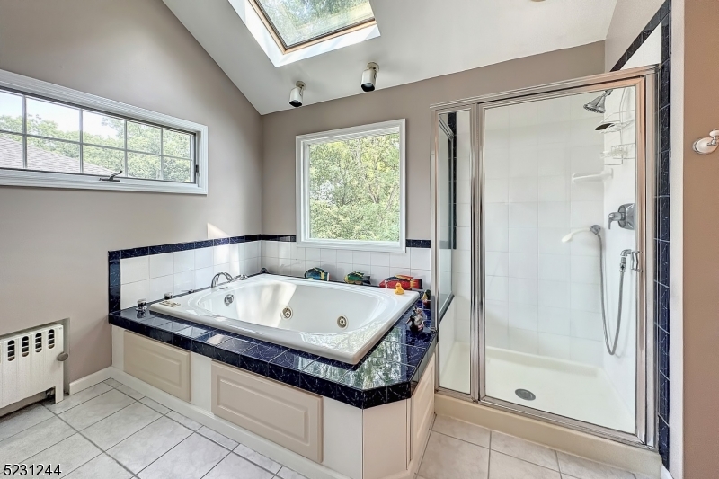 Burnet Hill - Residential