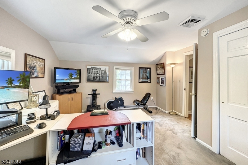 Burnet Hill - Residential