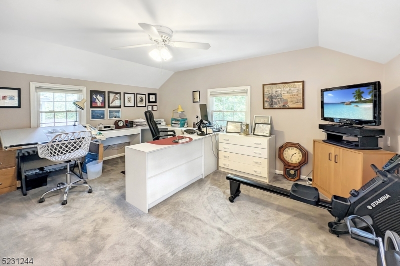 Burnet Hill - Residential