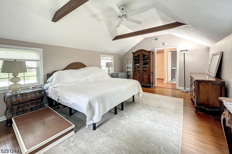 Burnet Hill - Residential