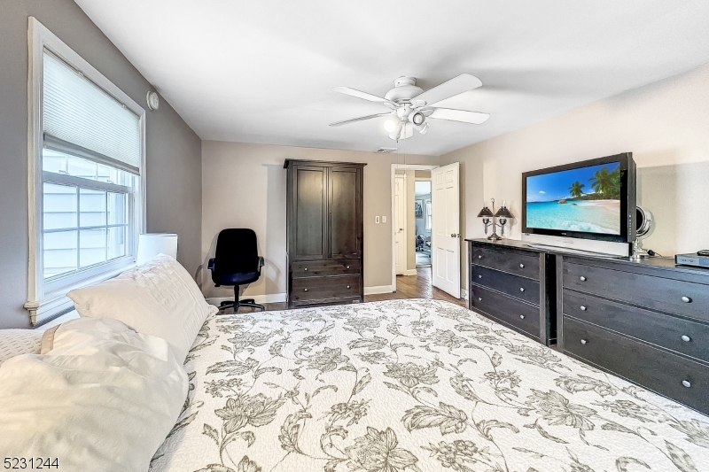 Burnet Hill - Residential