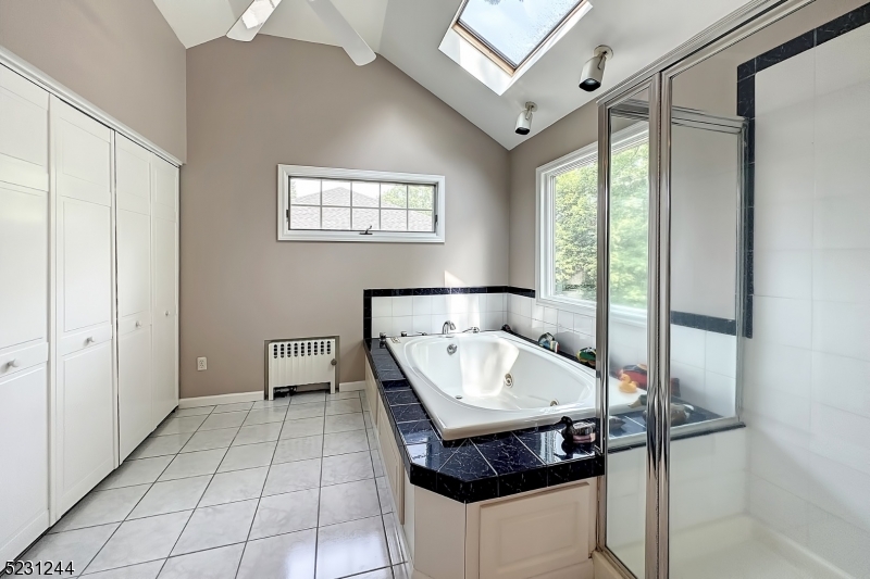 Burnet Hill - Residential