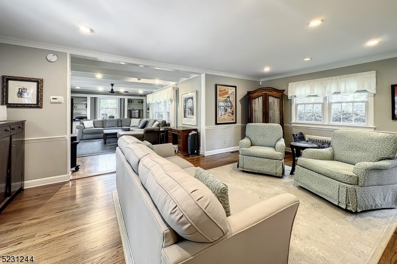 Burnet Hill - Residential