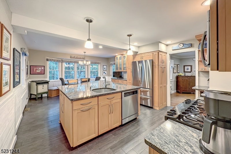 Burnet Hill - Residential