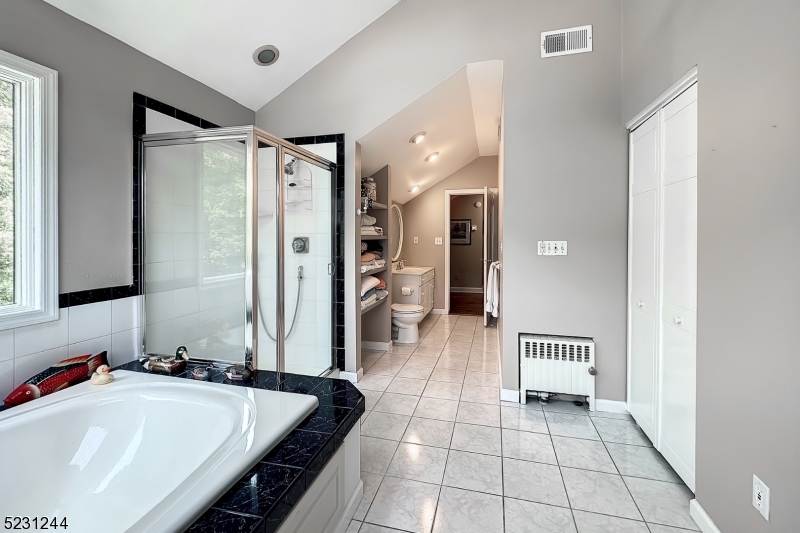 Burnet Hill - Residential