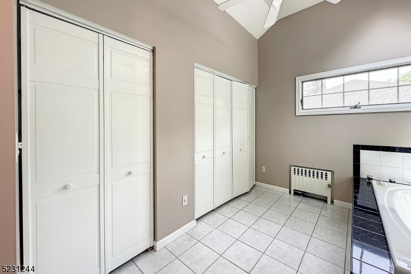 Burnet Hill - Residential