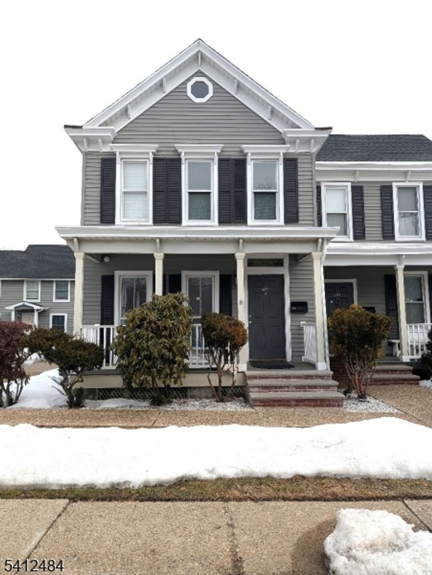 Bright and airy...Clean, quiet office space. Great for professional business, close to Hospital.  Off street parking. Individual utilities. renovated