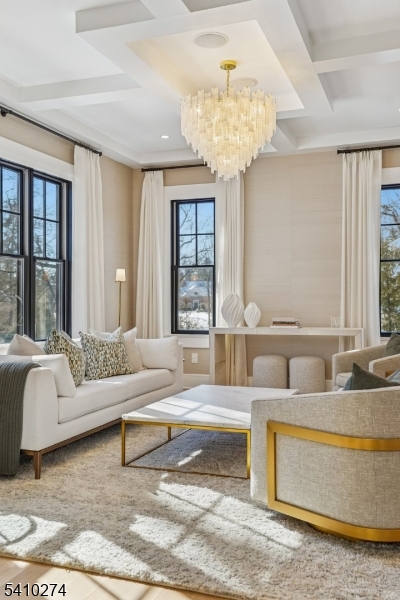 OLD SHORT HILLS - Residential