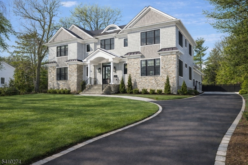 OLD SHORT HILLS - Residential