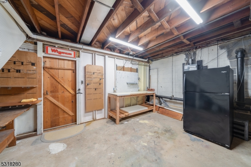 Washington's Headquarters - Residential