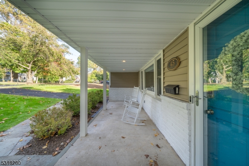 Washington's Headquarters - Residential