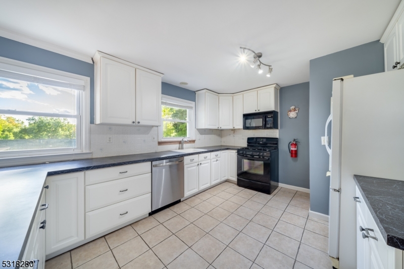 Washington's Headquarters - Residential