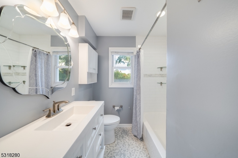 Washington's Headquarters - Residential