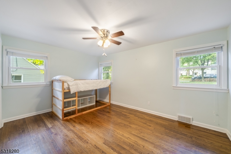 Washington's Headquarters - Residential