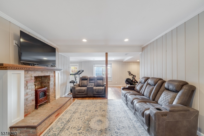 Washington's Headquarters - Residential