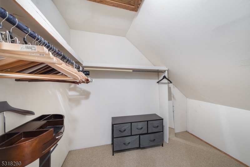 Washington's Headquarters - Residential