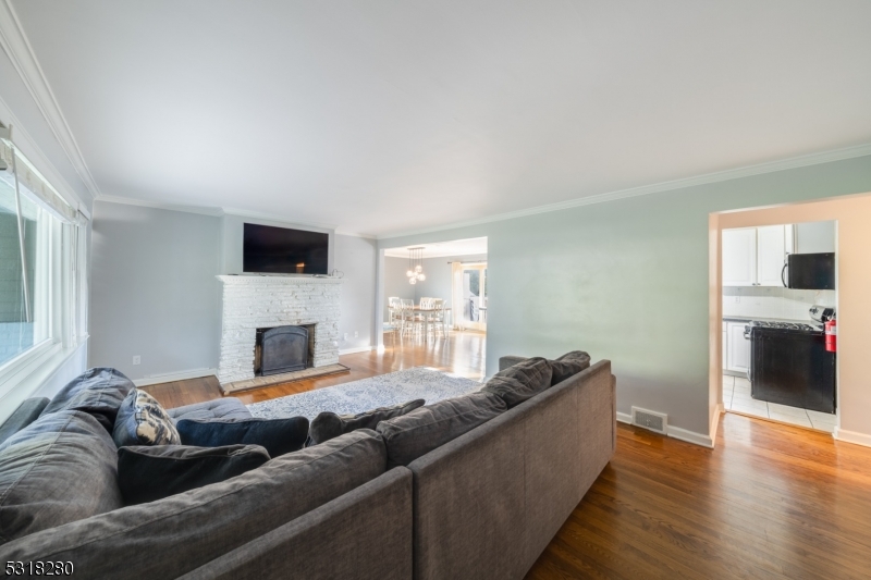 Washington's Headquarters - Residential